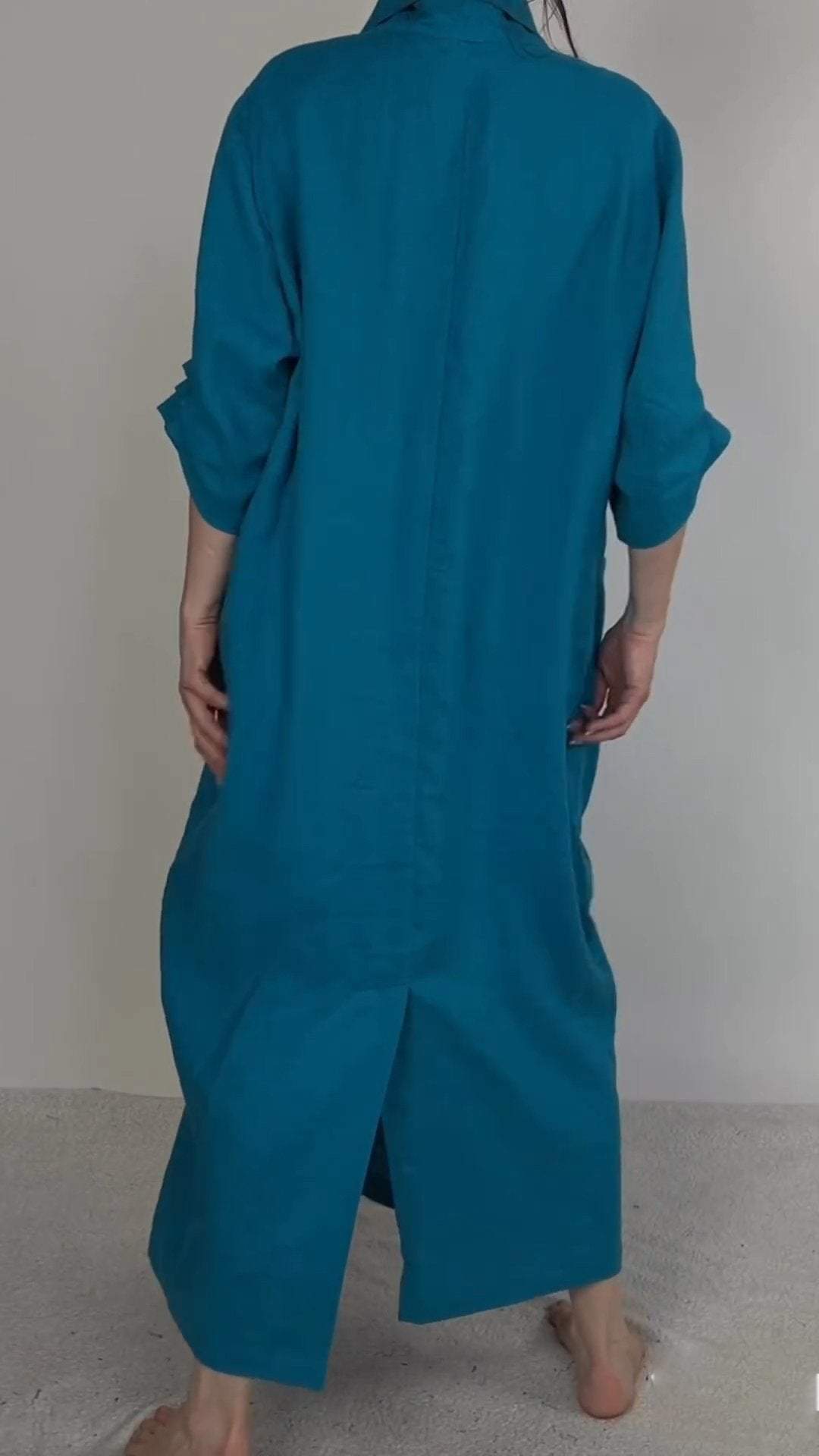 Women's V-neck Mid-sleeve Casual Dress