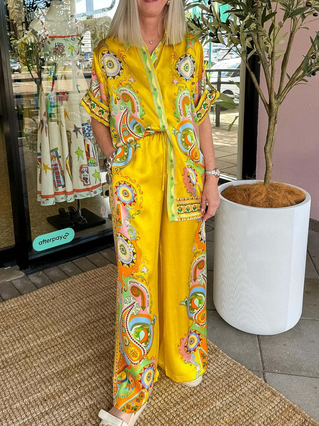 Women's Resort Printed Satin Short Sleeve Pants Set